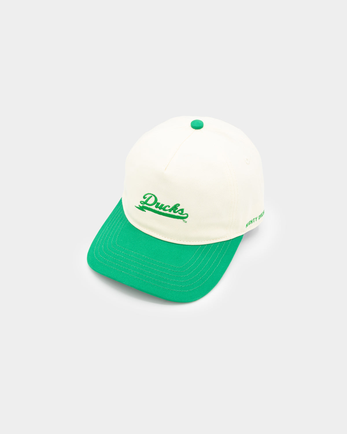 #school_university of oregon #color_Cream/green