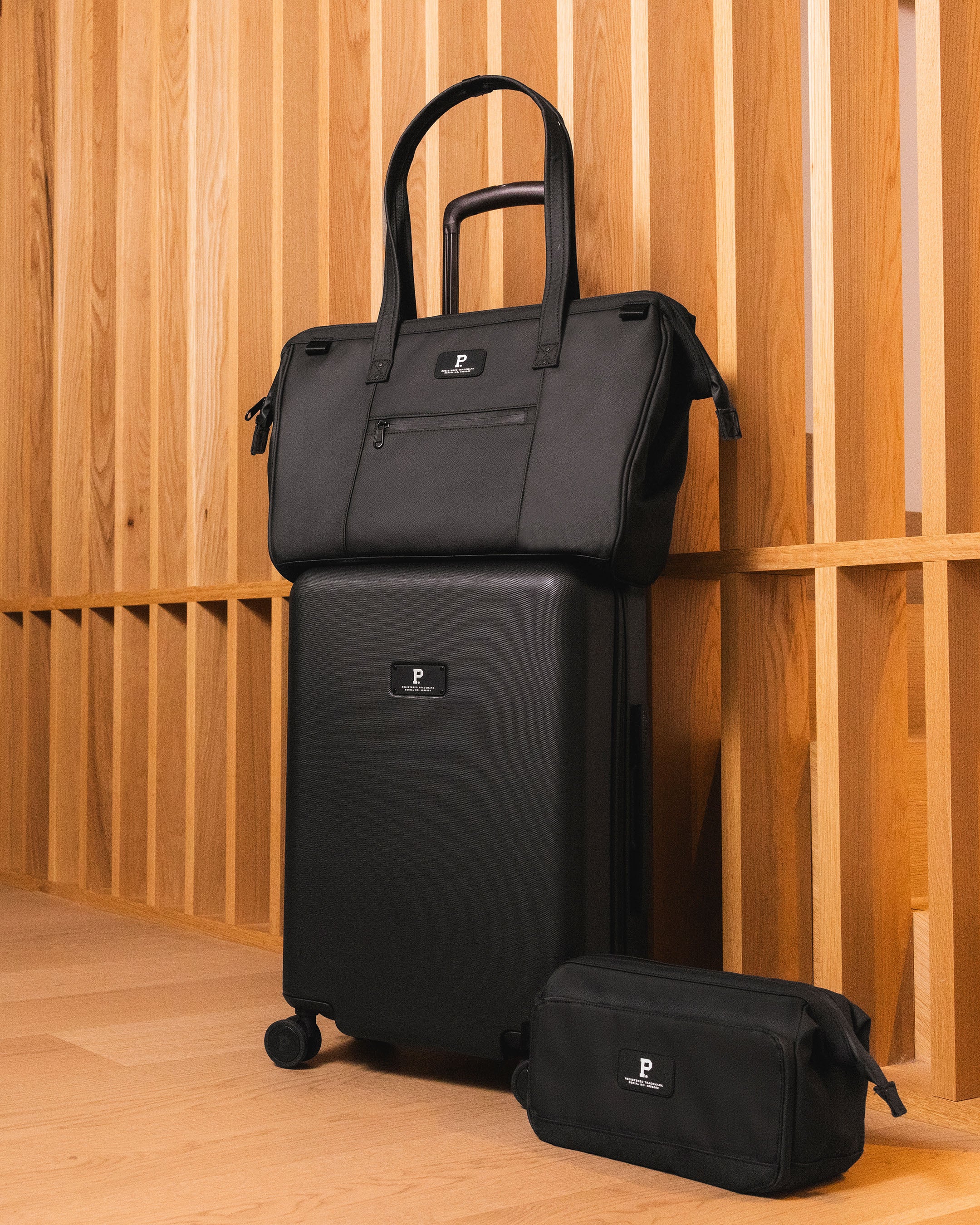 Cascade Jetset Bundle - Tote
